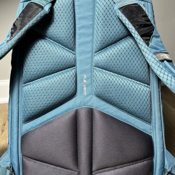 The North Face Surge Flex Vent Teal Laptop Backpack - Picture 12 of 16